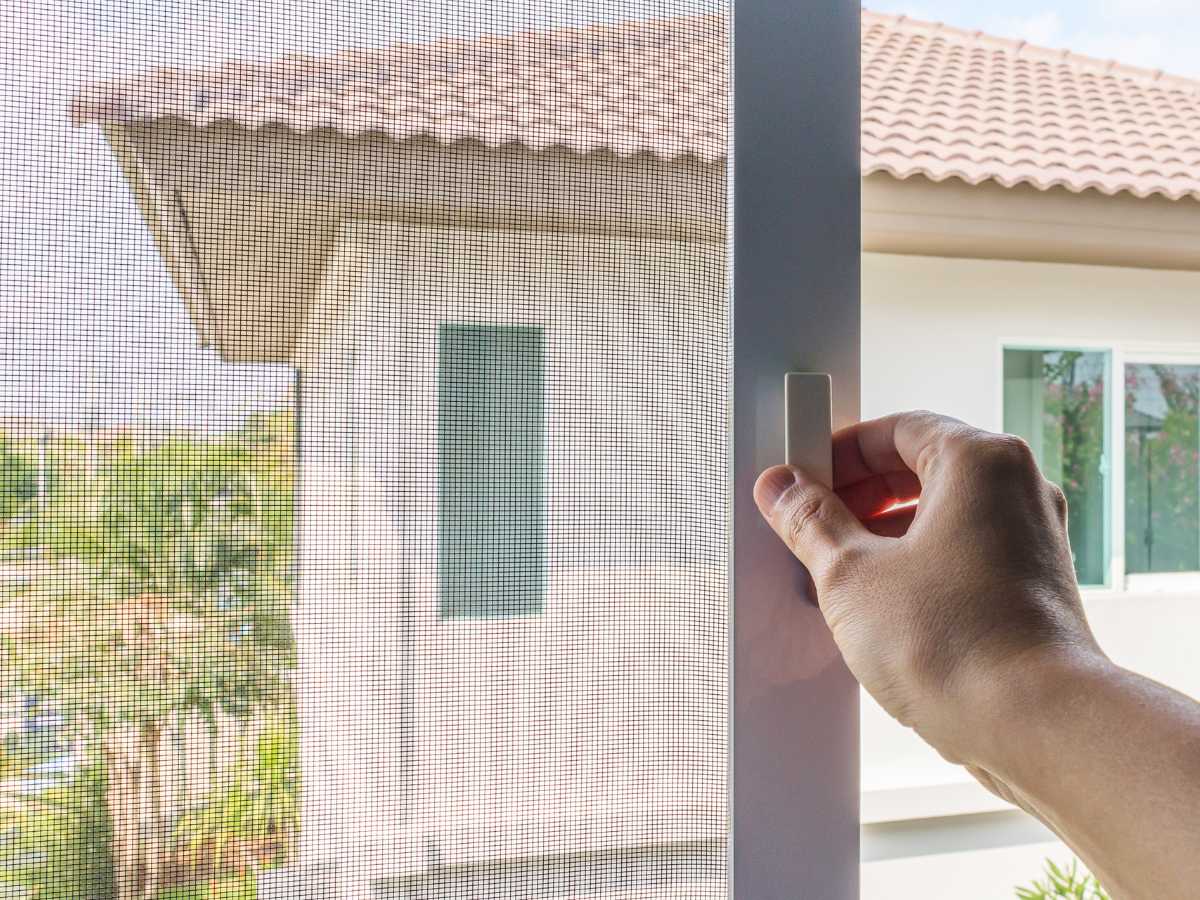 Zanzariere per Porte Finestre Milano